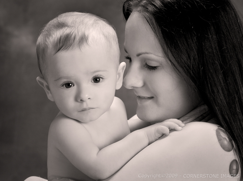 SAIGE & ERIN : Children, Babies and Maternity : The Photographic Art of Bill Shippey - CORNERSTONE IMAGES - Head Shots, Portraits, Fine Art, Maternity, Children